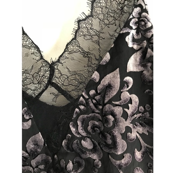 LF Exclusive Millau Velvet and Lace Crop Camisole - Picture 3 of 7